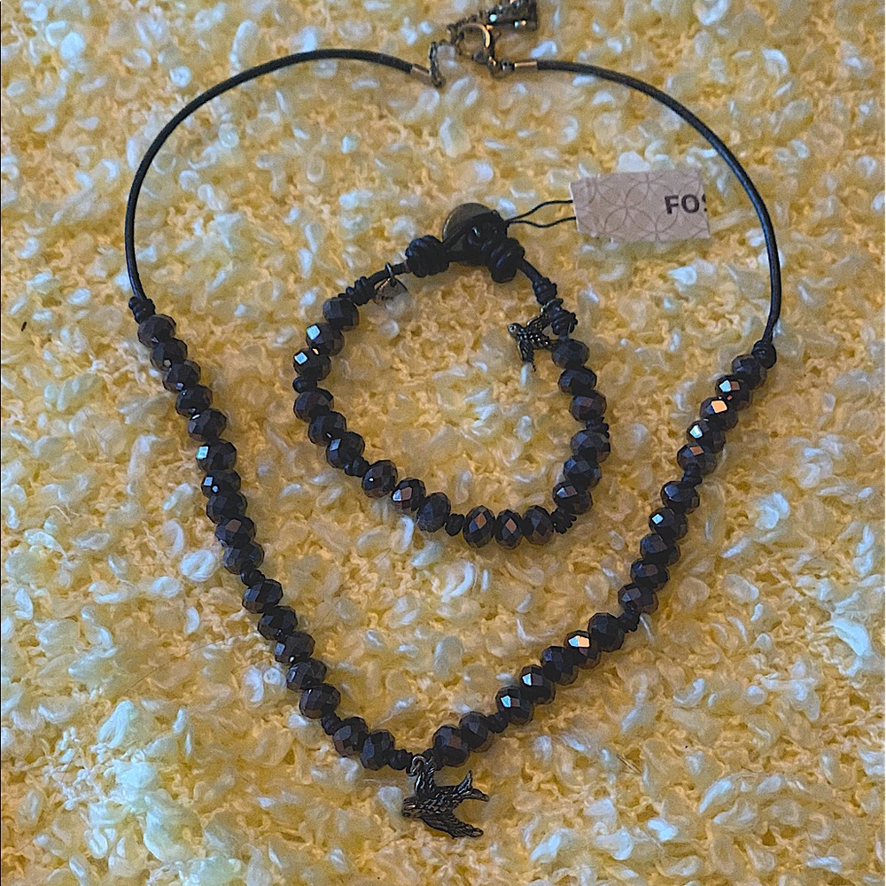 Fossil necklace and bracelet